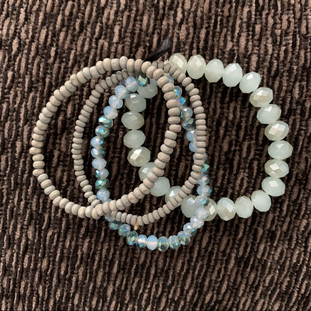4 Bracelet Stack Bundle - Picture 2 of 2